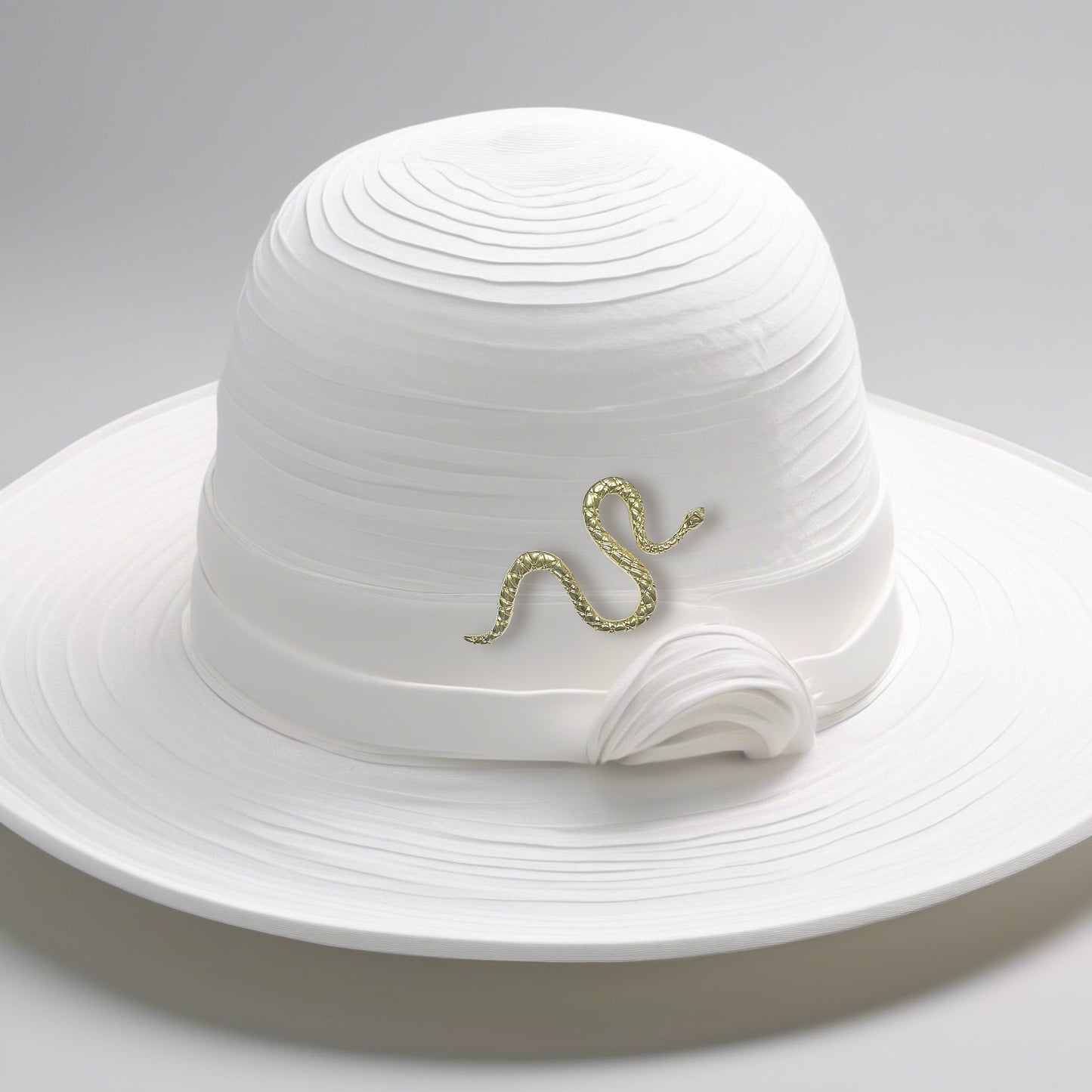 Broche serpent doré