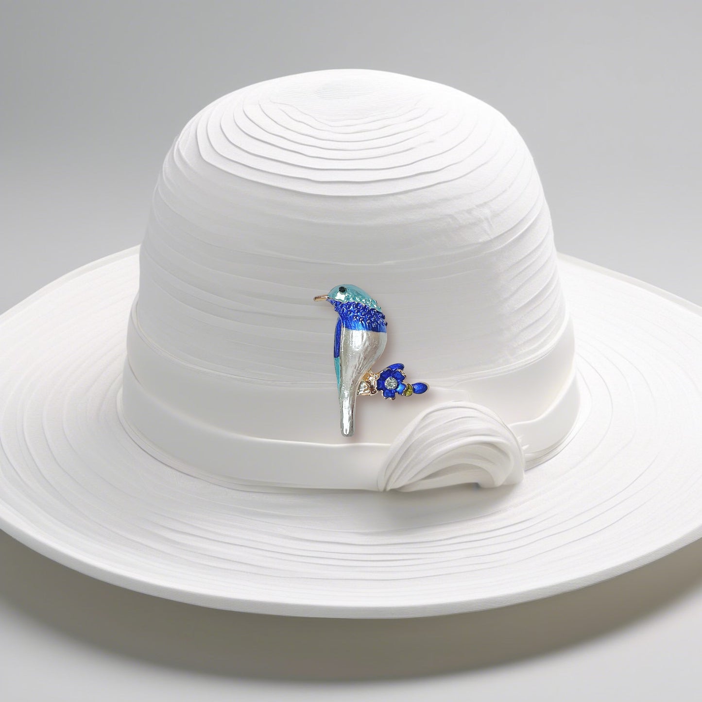 Broche oiseau blanc et bleu