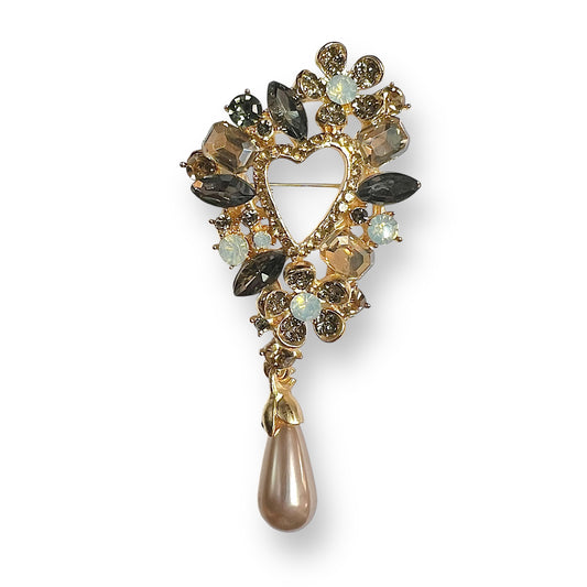 Broche coeur à strass variés et perle