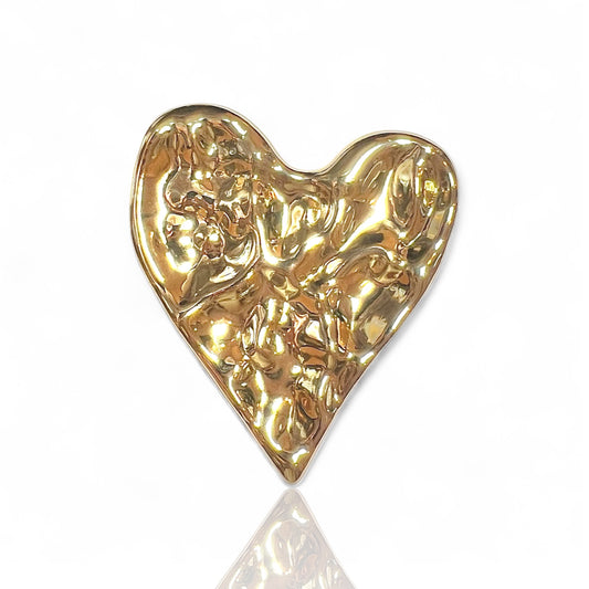 Broche coeur martelé doré