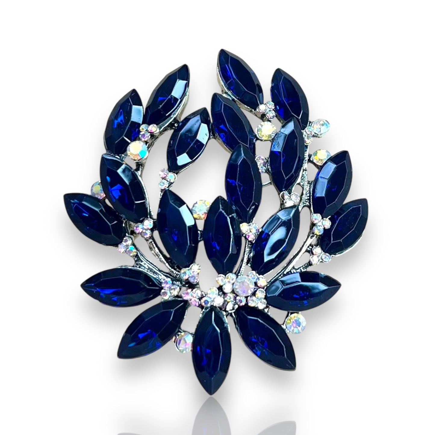 Broche à strass bleus