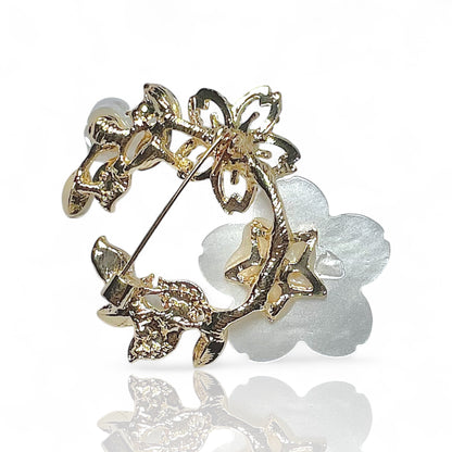 Broche fleurie Zeyli